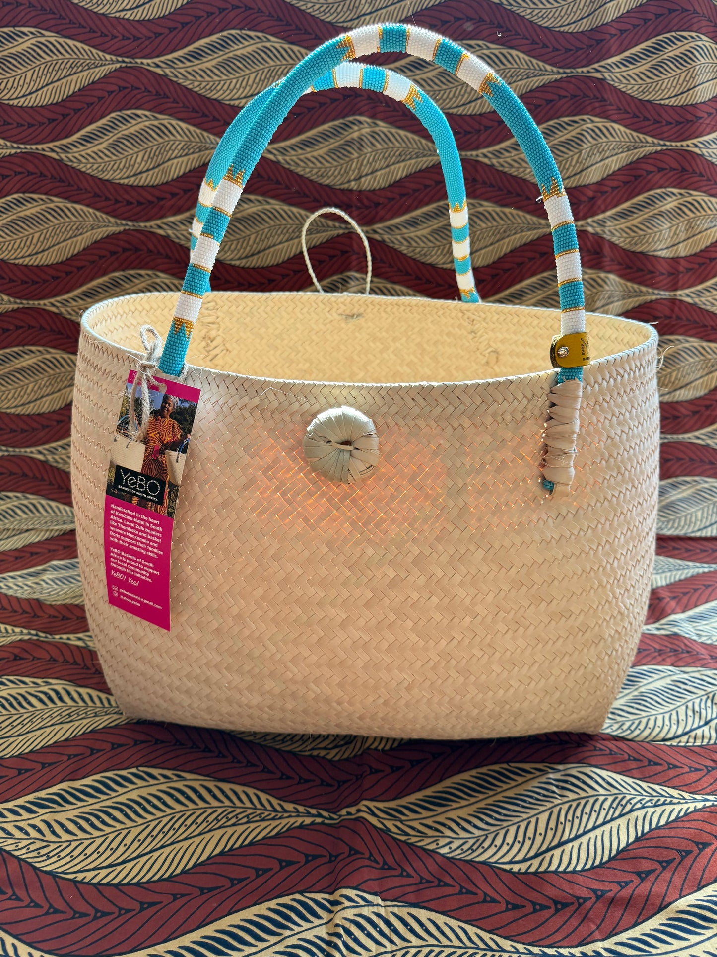 1 natural SUPA-size basket with beaded handles