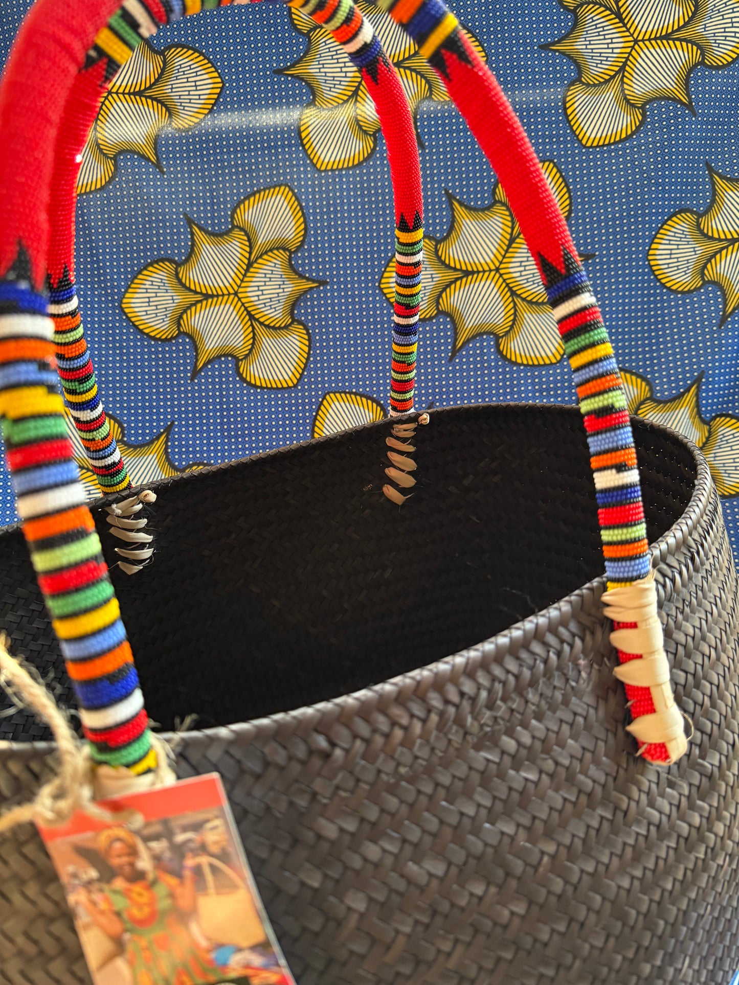 1 black/brown SUPA-size basket with XL beaded handles