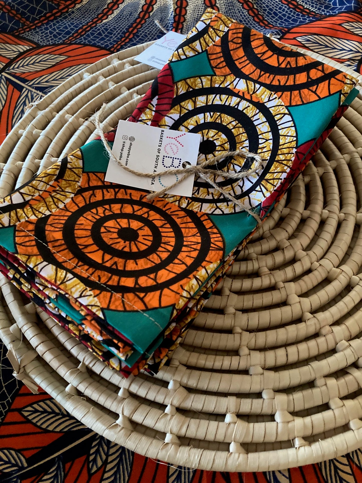 6 pack serviettes, bright swirl