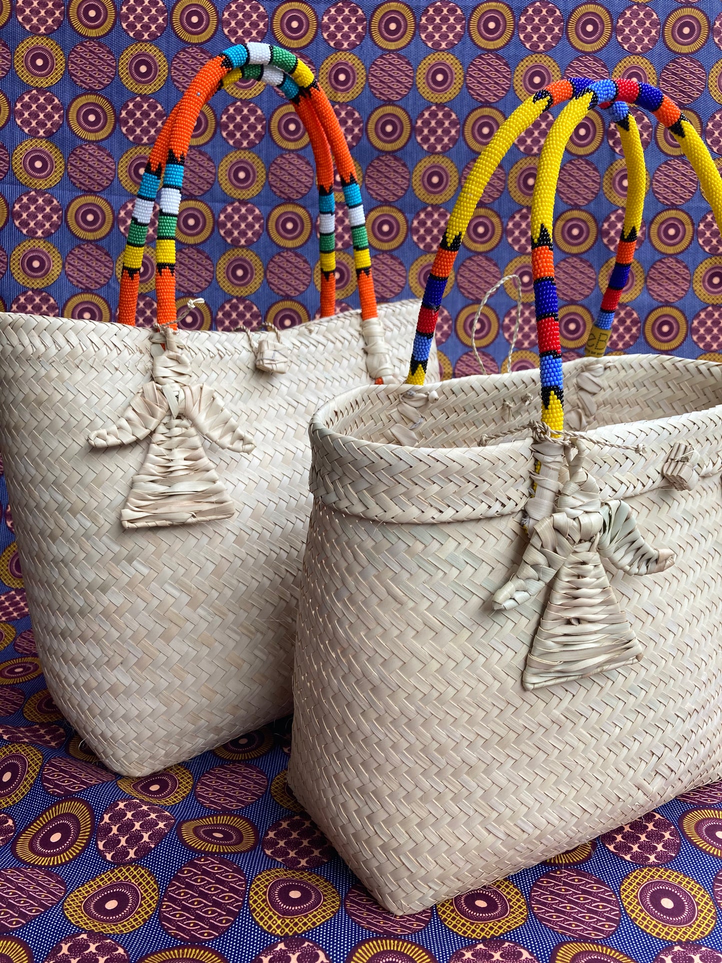 1 natural basket with beaded handles - orange